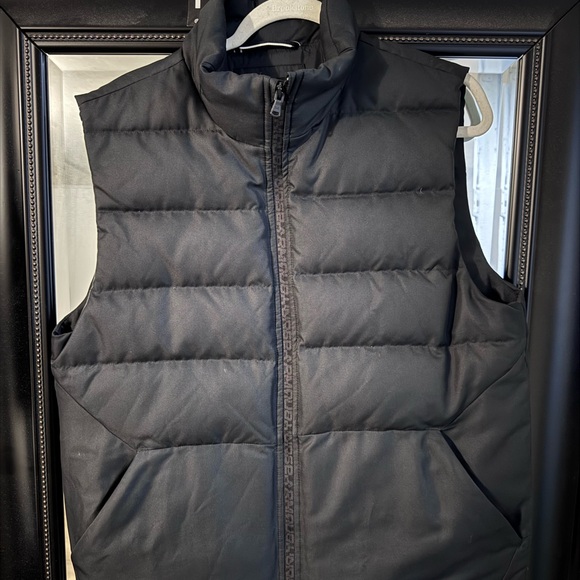 Black Puffer Vest - Picture 3 of 4